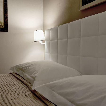 Tanners' Bridge Apartments Тирана Екстериор снимка